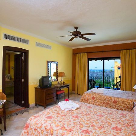 Occidental Grand Cozumel Exterior photo